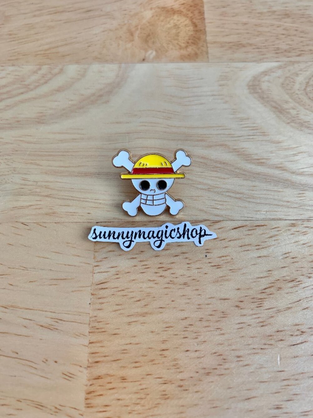 One Piece Anime Enamel Pin Jolly Roger Strawhat Logo Skull